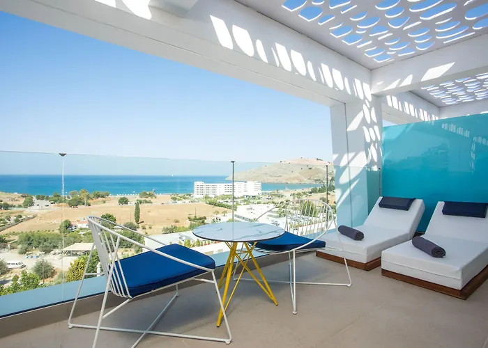 林德斯怀特酒店及套房