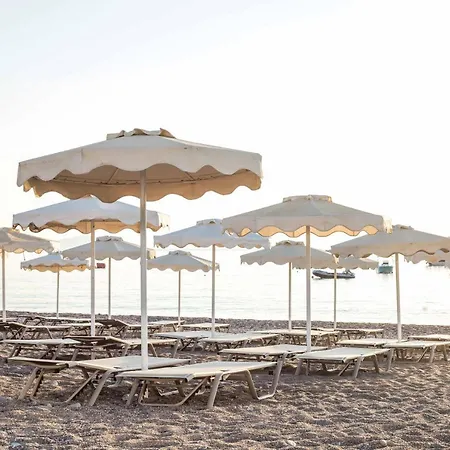 White & Hotel Líndos