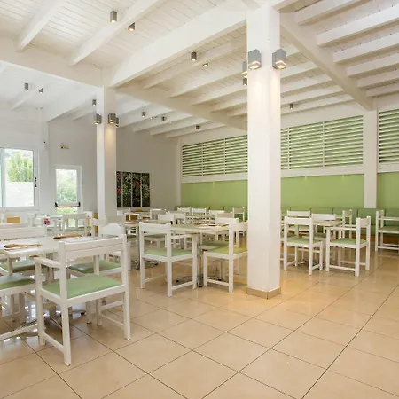 White & Hotel Líndos
