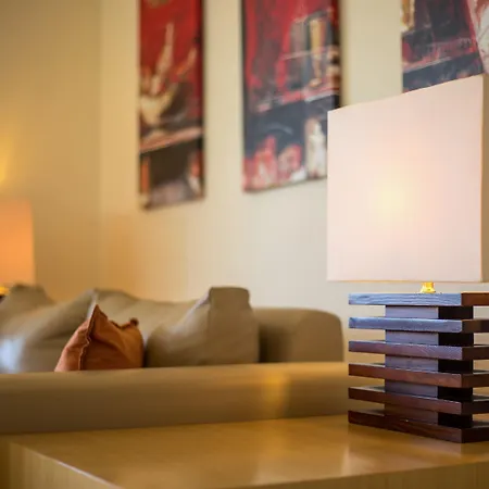 Hotel White & 4*