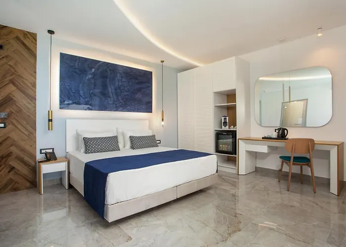 White & Lindos (Rhodes)