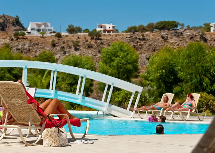 White & Hotel Lindos (Rhodes)