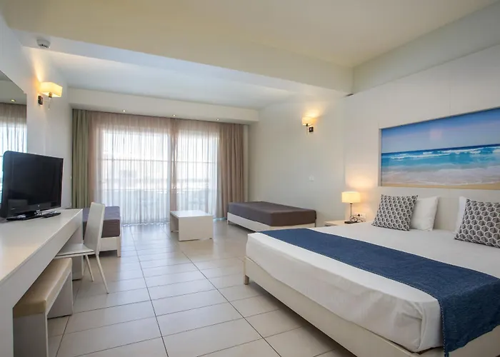 White & Lindos (Rhodes)