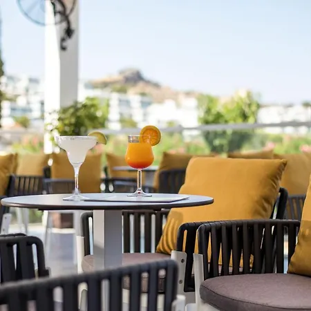 White Hotel&suites Hotel 4*